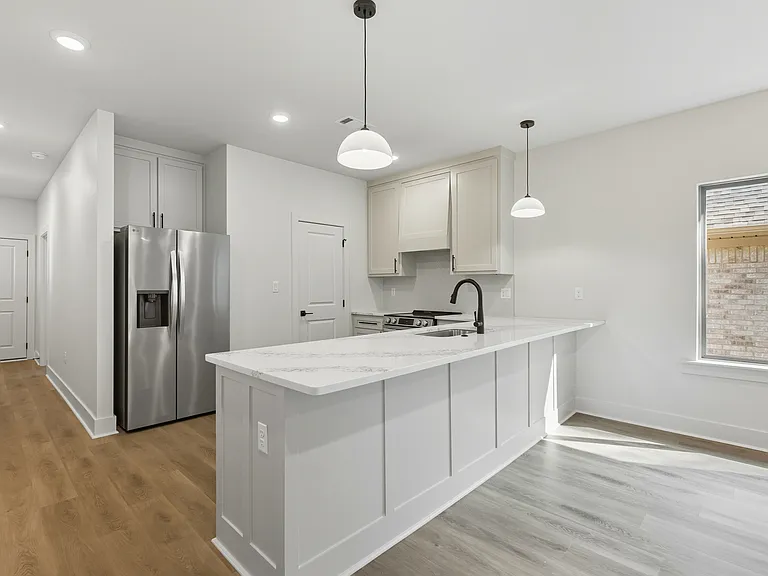 13516 Teton Dr — Photo 8