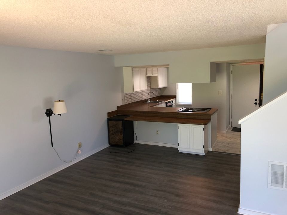 2nd image of 9017 S Pointe Ridge Ln #9