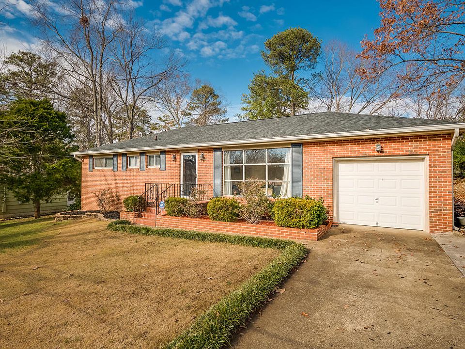 1st image of 3605 Altamira Dr