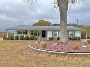 129 Springdale Ln, Hamilton, AL 35570