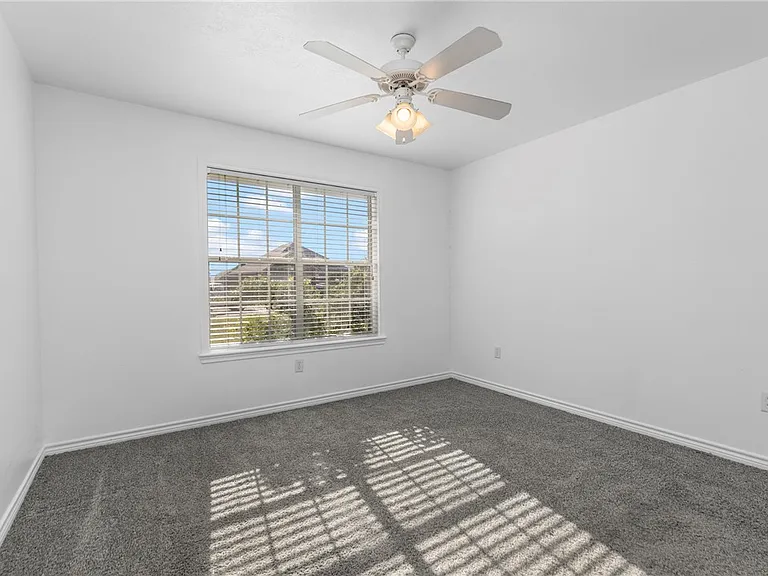 3511 Farah Dr — Photo 29