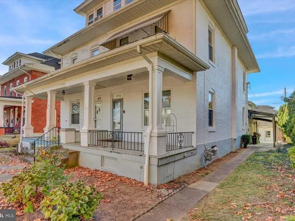 216 N Brobst St, Shillington, PA 19607