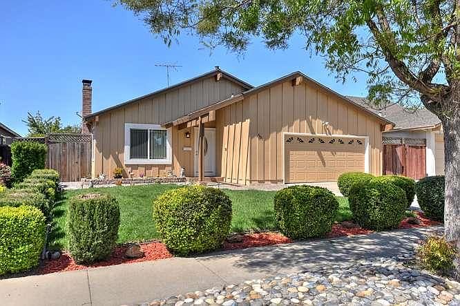 1st image of 4683 Holycon Cir