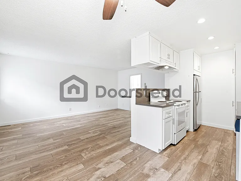 3541 Jasmine Ave #2 — Photo 11