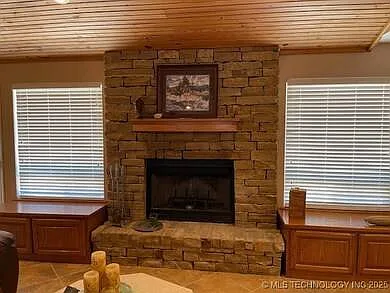 8565 Lorene St — Photo 14