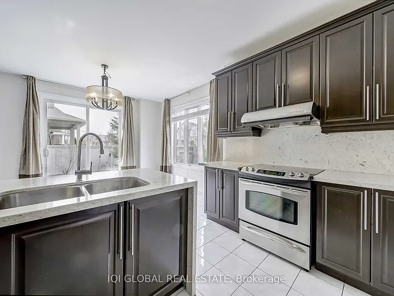 2 Bowkett Dr — Photo 14