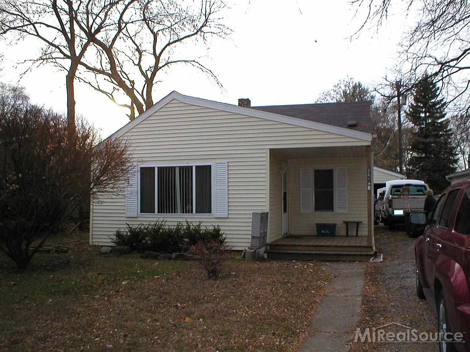 1st image of 2611 18th Ave