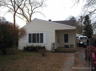 2611 18th Ave, Port Huron, MI