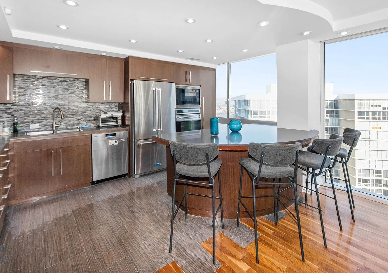 1810 Avenida Del Mundo Unit #1608 — Photo 4
