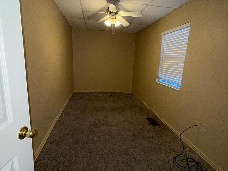 1315 N Bois D Arc Ave #1 — Photo 6