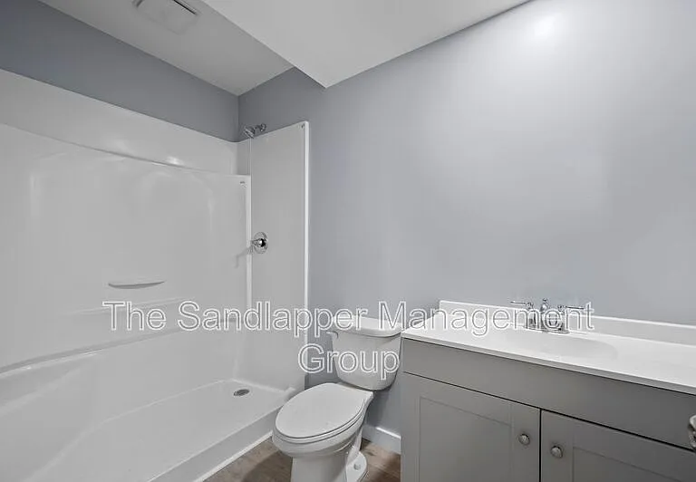 2645 Oregon Ave — Photo 11