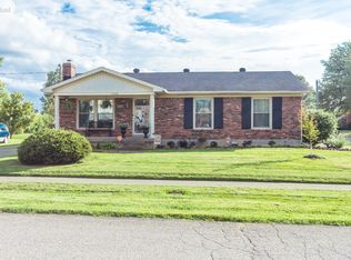 5520 Branston Dr, Louisville, KY 40216