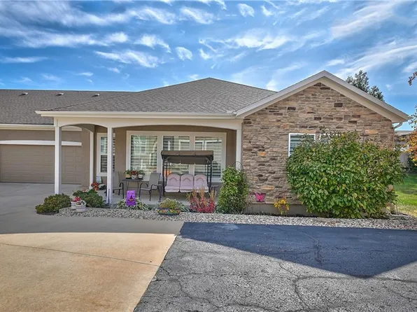 11585 S Bell Court Dr APT 101, Olathe, KS 66061