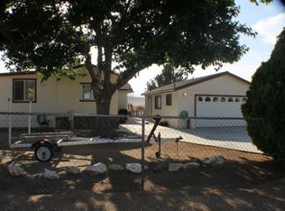 9001 Apache Dr, Weldon, CA 93283