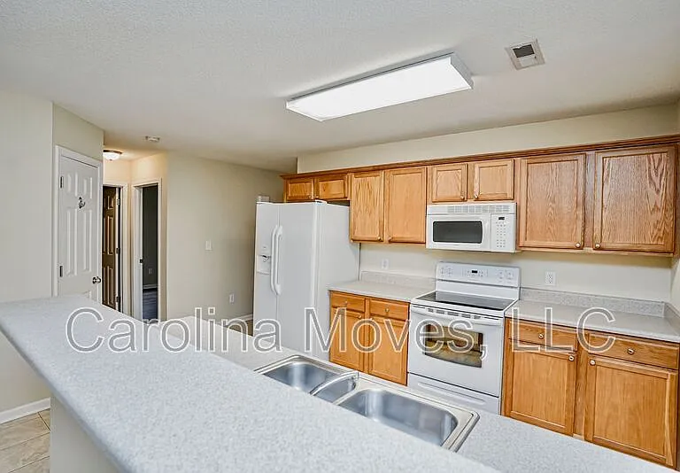 524 Seays Crest Dr — Photo 5