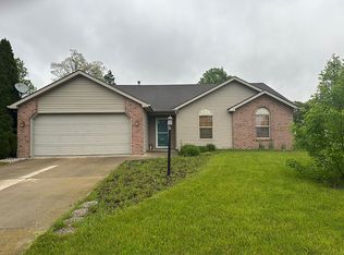 1200 Virginia Ln, Auburn, IN 46706