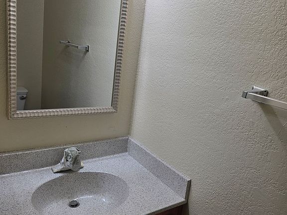 5th image of 9329 Elm Vista Dr APT 101