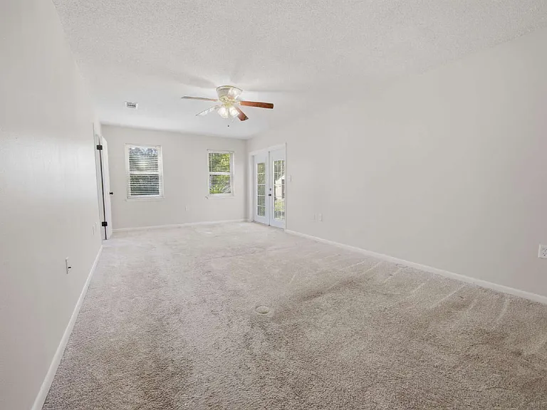 157 Country Club Rd — Photo 35