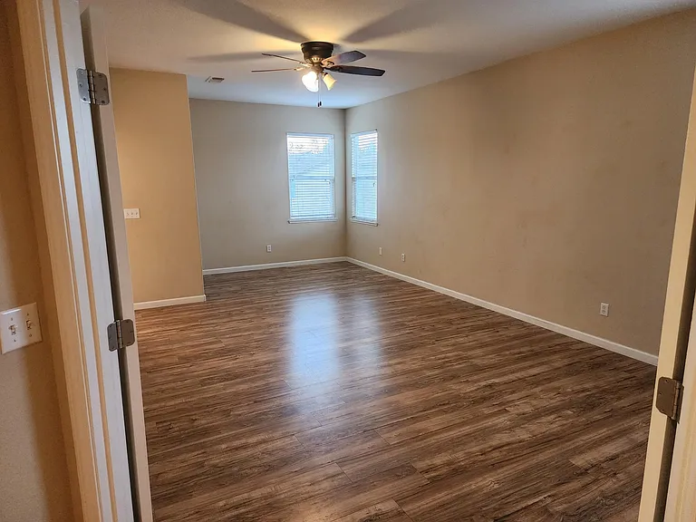 3317 Wood Sorrel Dr — Photo 6