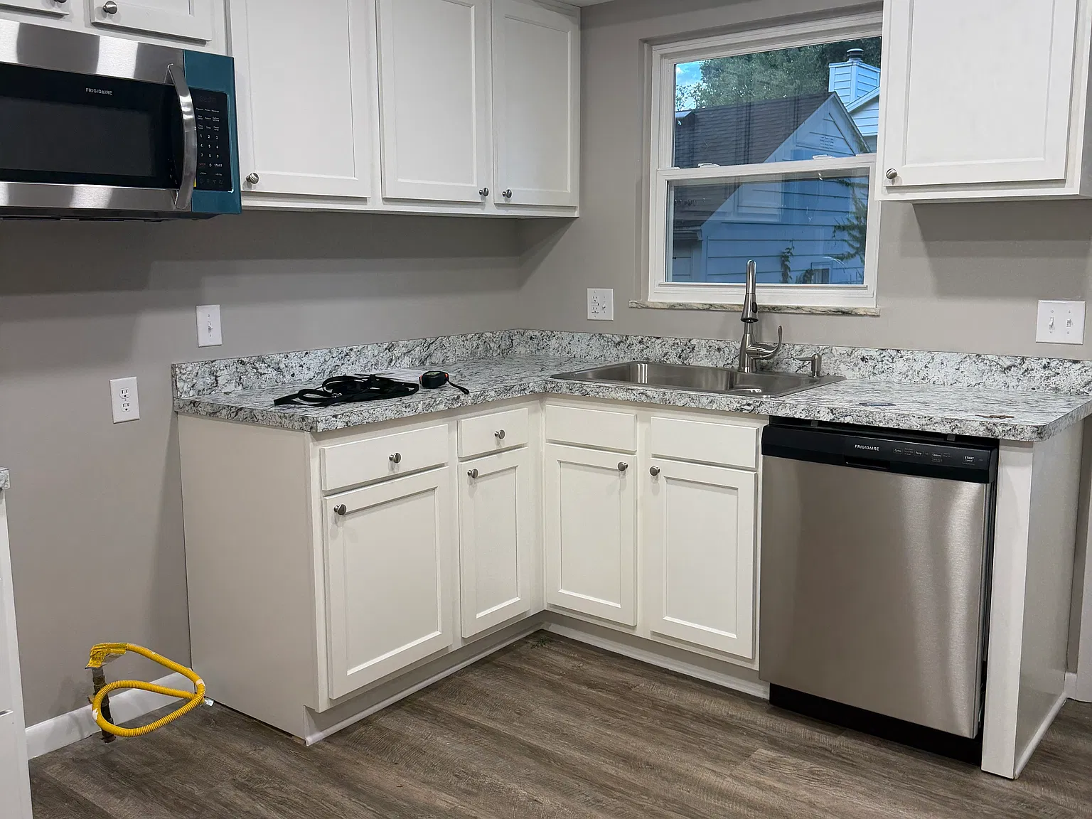 3 bed, 1680 sqft, $1,800 — Photo 3