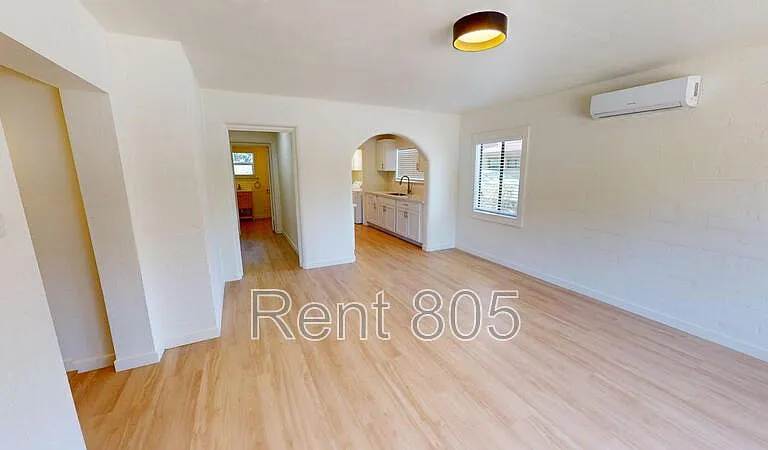 8236 Edison Dr — Photo 6