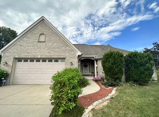 2300 Oakview Ct, Hebron, KY 41048