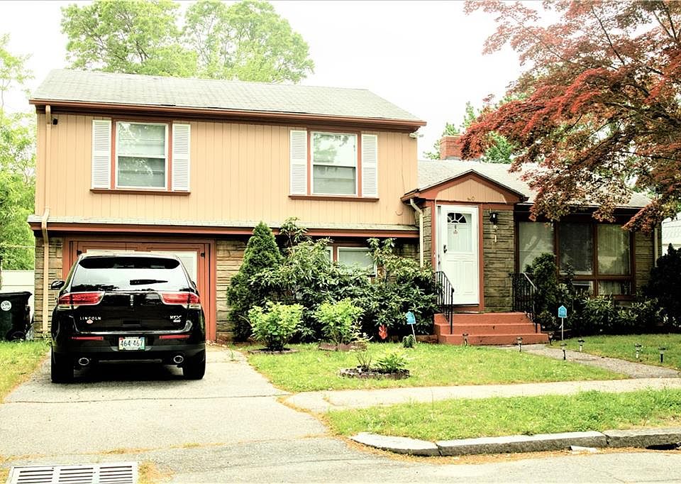 40 Sinclair Ave, Cranston, RI 02907 Zillow
