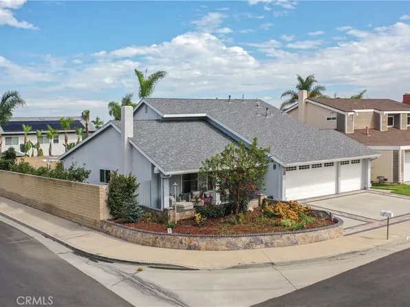 8401 Dallas Cir, Huntington Beach, CA 92646