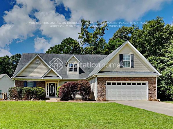 81 Kimbell Farm Dr