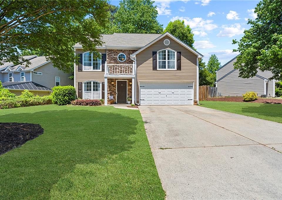 1st image of 4458 High Gate Dr NW