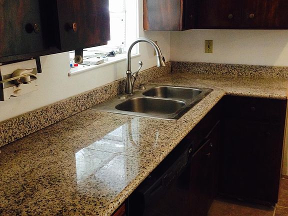 5th image of 222 San Bernardino Ct