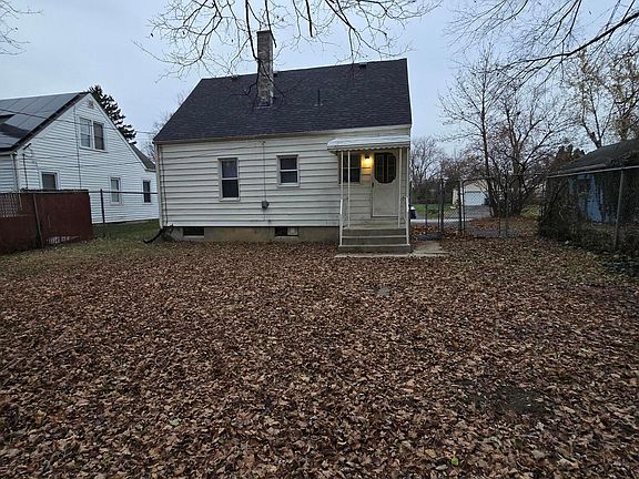 5th image of 2229 Middlehurst Dr