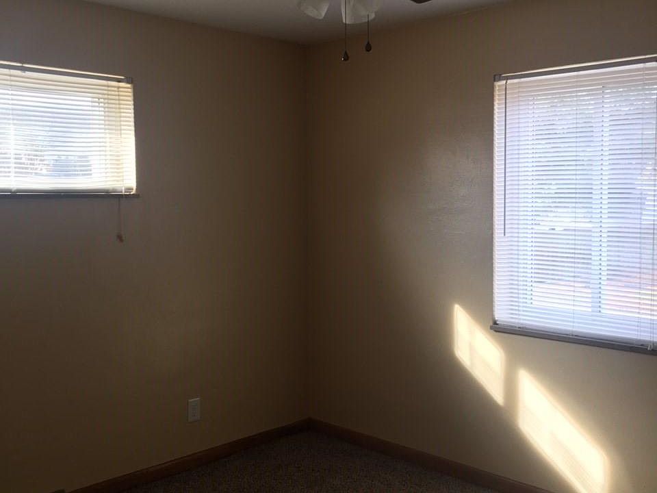 Bed room 1