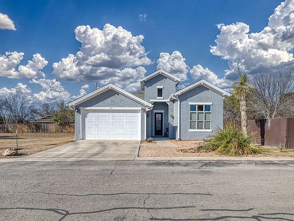 3rd image of 137 SUTTON PL