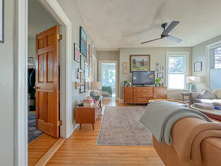 329 Preble St #1 — Photo 1