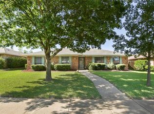 1117 Lopo Rd, Flower Mound, TX 75028