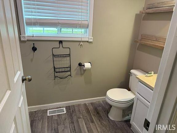 5th image of 6630 S Lakewinds Blvd