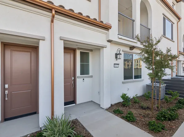 8137 Scottsbluff Dr, Chino, CA 91708