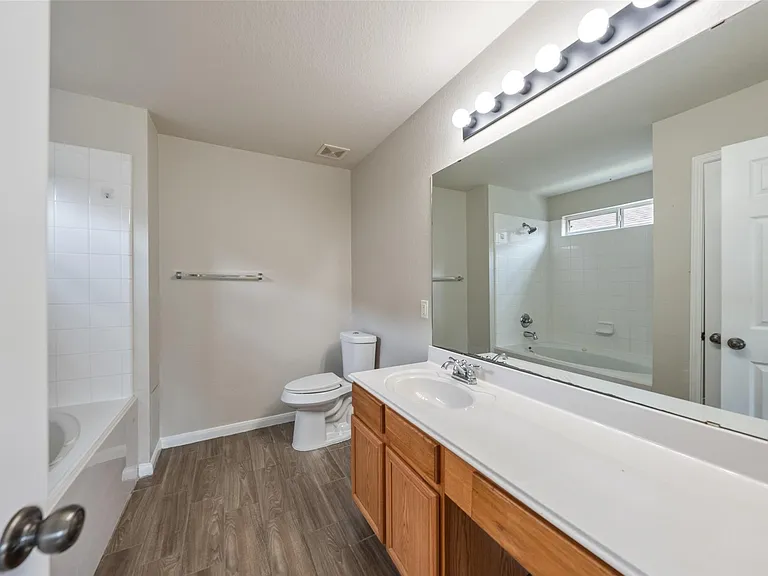 16322 Cole Bridge Ln — Photo 17