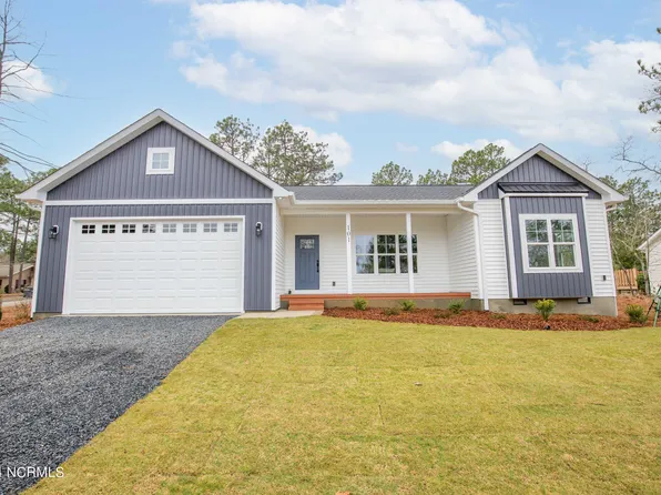101 Seminole Court, West End, NC 27376