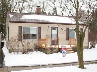 605 Cherry St, Clio, MI 48420