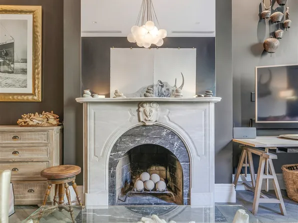 457 West 22nd Street image 16 of 45