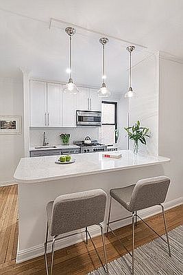 2nd image of 1185 Park Ave #22K