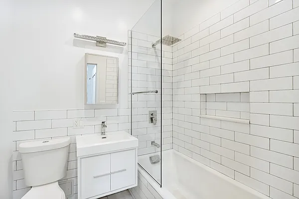 Rented by Compass | media 19