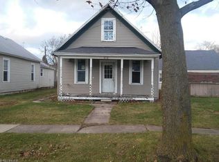 813 E 3rd St, Pt Clinton, OH 43452