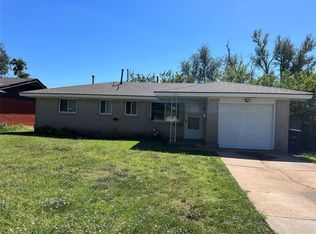 748 SW 1st St, Moore, OK 73160