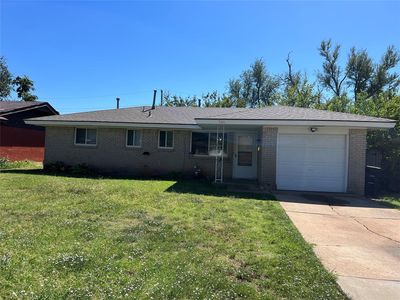 748 SW 1st St, Moore, OK, 73160