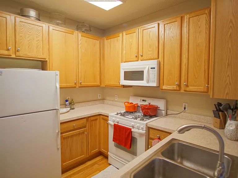 10776 Vale St NW — Photo 15
