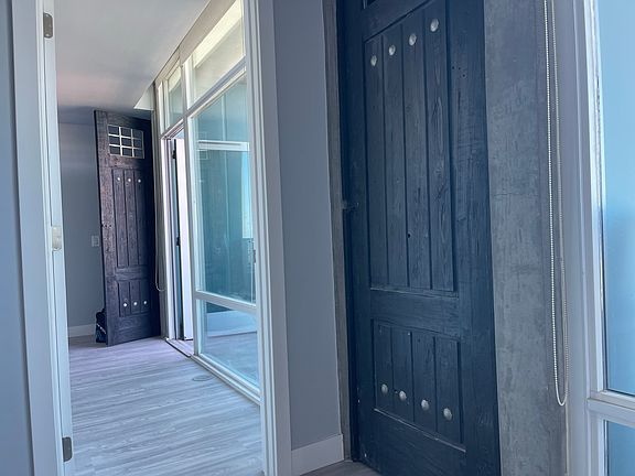 4th image of 1080 Park Blvd Unit 1806