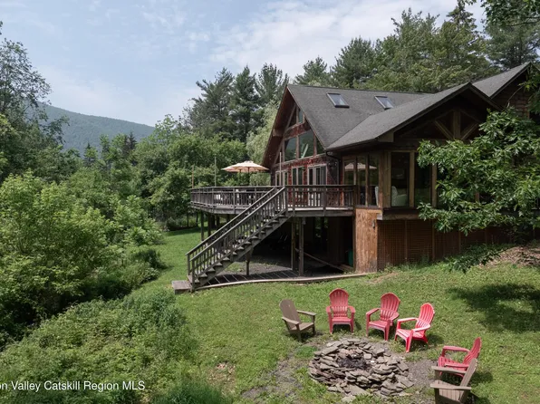 10877 Route 23a, Hunter, NY 12442